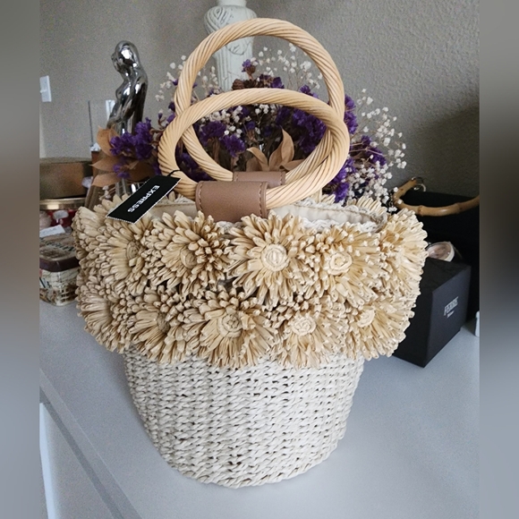 Straw Bag - Picture 5 of 7